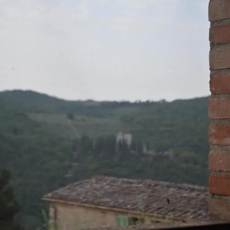 Celle Di Lecchi Fienile