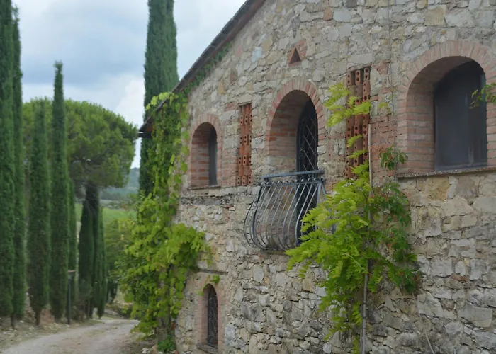Celle Di Lecchi Fienile